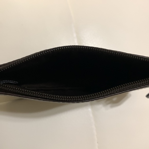 👛Vintage Coach Wristlet👛 - Picture 4 of 5